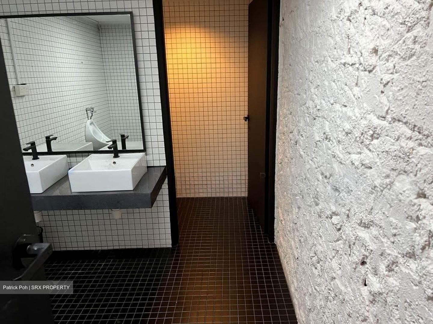 Telok Ayer Street (D1), Office #629335191